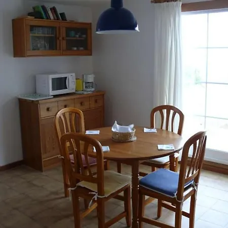 Sleeps 2 Pool Wifi Apartamento